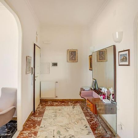 Casa Al Mare - Lido Apartment Terracina Bagian luar foto
