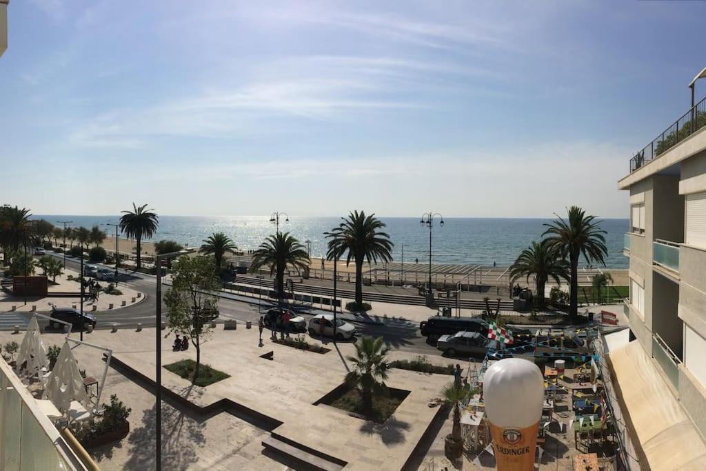 Casa Al Mare - Lido Apartment Terracina Bagian luar foto