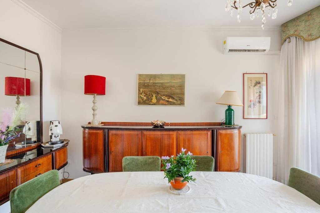 Casa Al Mare - Lido Apartment Terracina Bagian luar foto